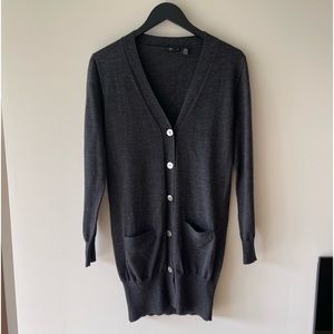 TEENFLO WOOL CARDIGAN in Charcoal
